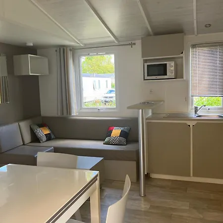 Camping Mobilhome 6 Personnes, Dans 4 étoiles, Sur Argelès-sur-Mer